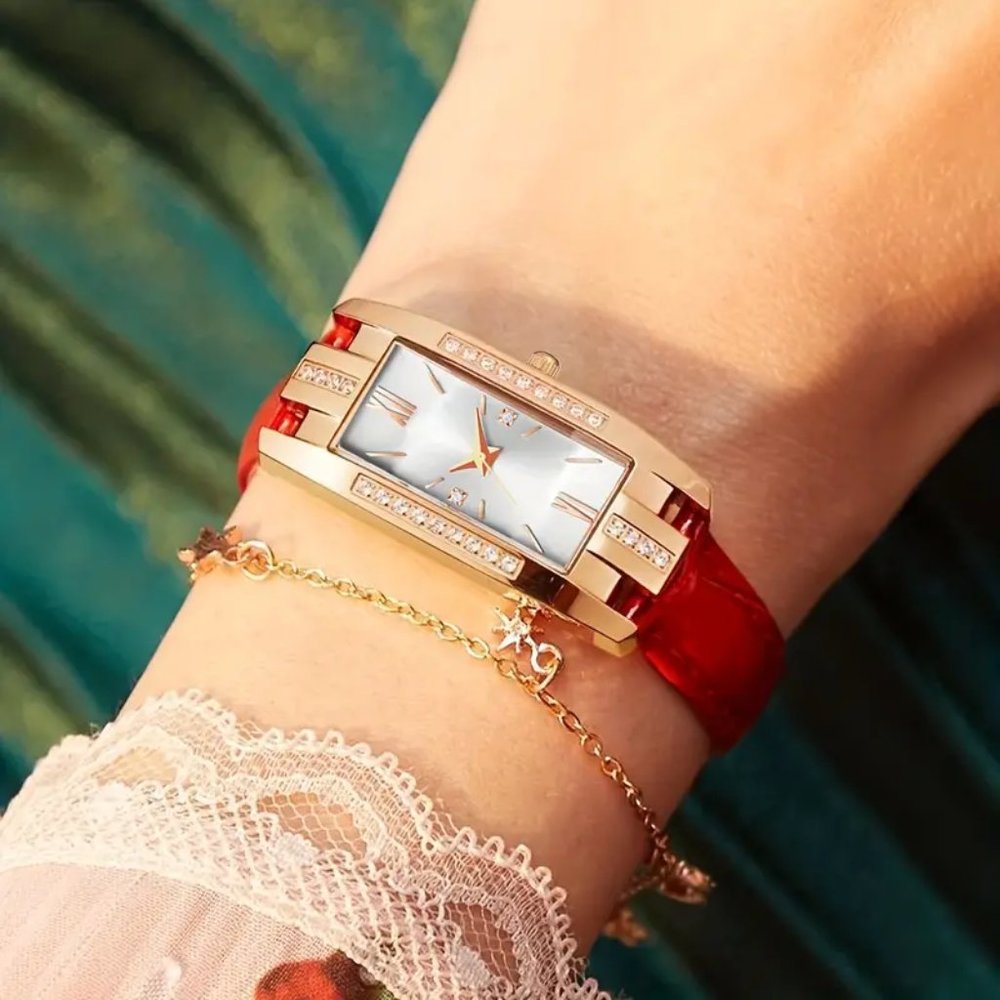 Vintage Rectangle Ladies Quartz Watch with Rhinestone, Roman Numeral Dial